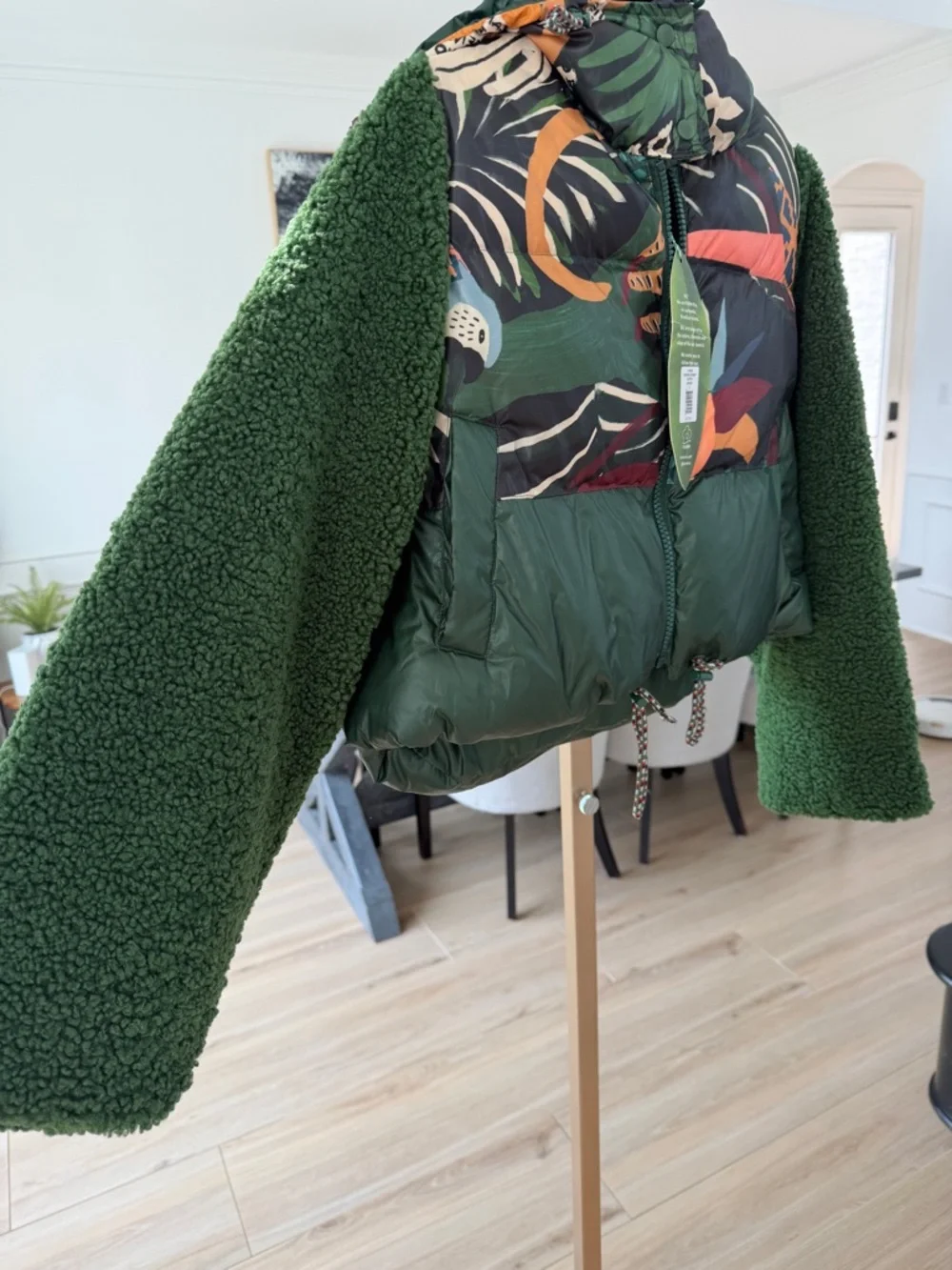 FARM Rio Tropical Forest Reversible Puffer Jacket - Picture 5 of 12